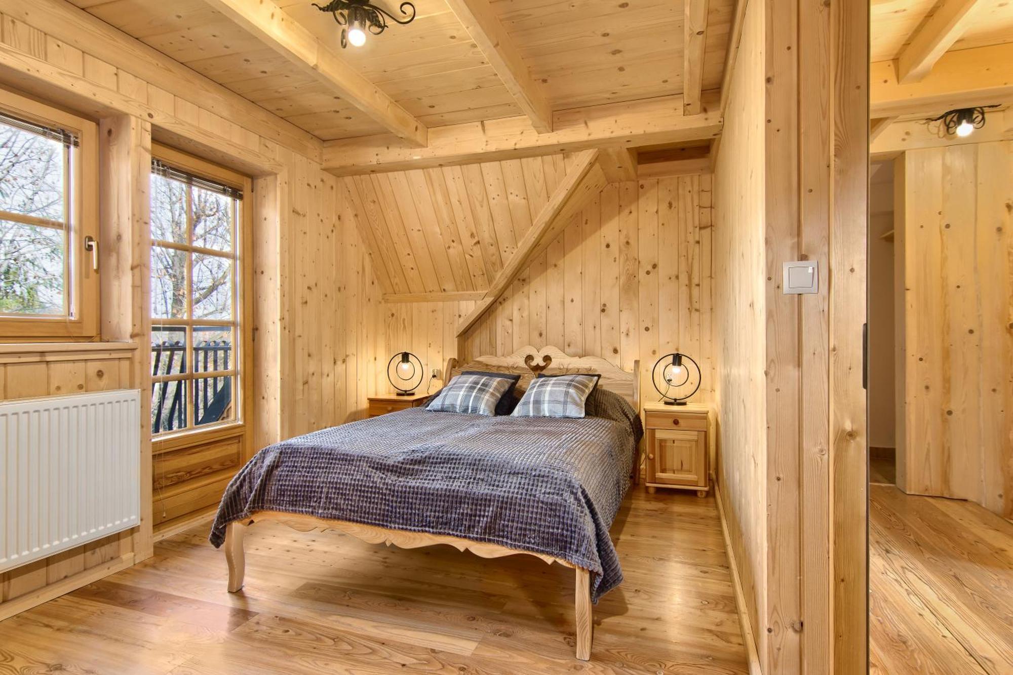 Goralskie Bacowki Z Widokiem Na Giewont Zakopane